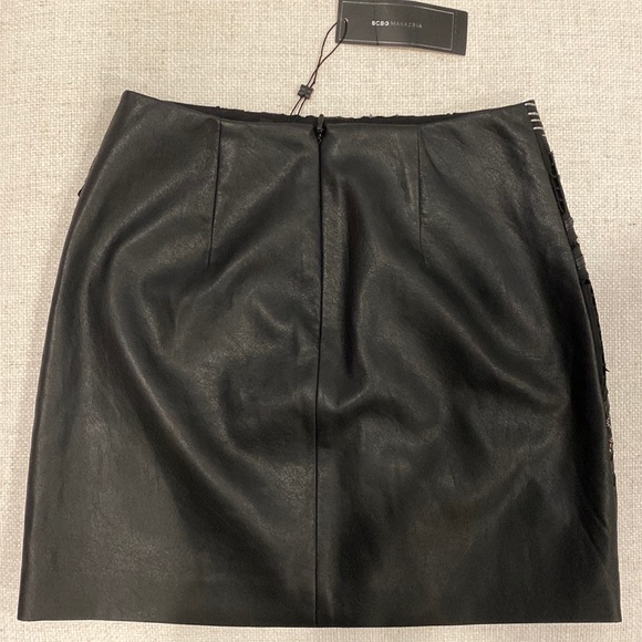 SALE   NEW BCBG MaxAzria Women’s Embellished Leather Mini Skirt Size XS - Picture 9 of 11